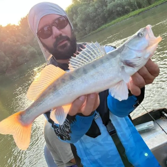 Pescuit la Pensiunea Pagaya Pescuit la Pensiunea Pagaya